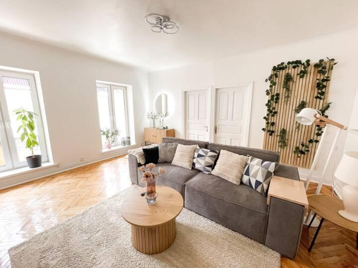 Freedom Apartments In The Heart Of Lviv - Balabana Str And Svoboda Avenue ภายนอก รูปภาพ